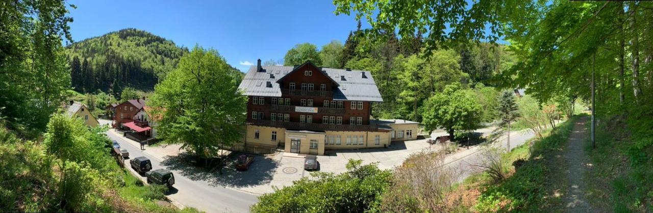 Sloneczna Hotel Miedzygorze Exterior foto